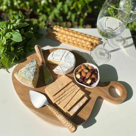 Mediterranean Markets Attic Teak Platter w Handle 36x26cm