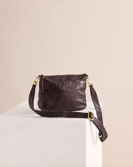 Juju and Co Frida Crossbody Bag Chocolate