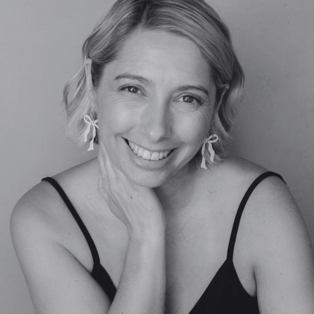 Denz Earrings Midi Bow