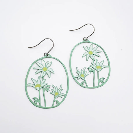 Denz Midi Flannel Flower Earrings