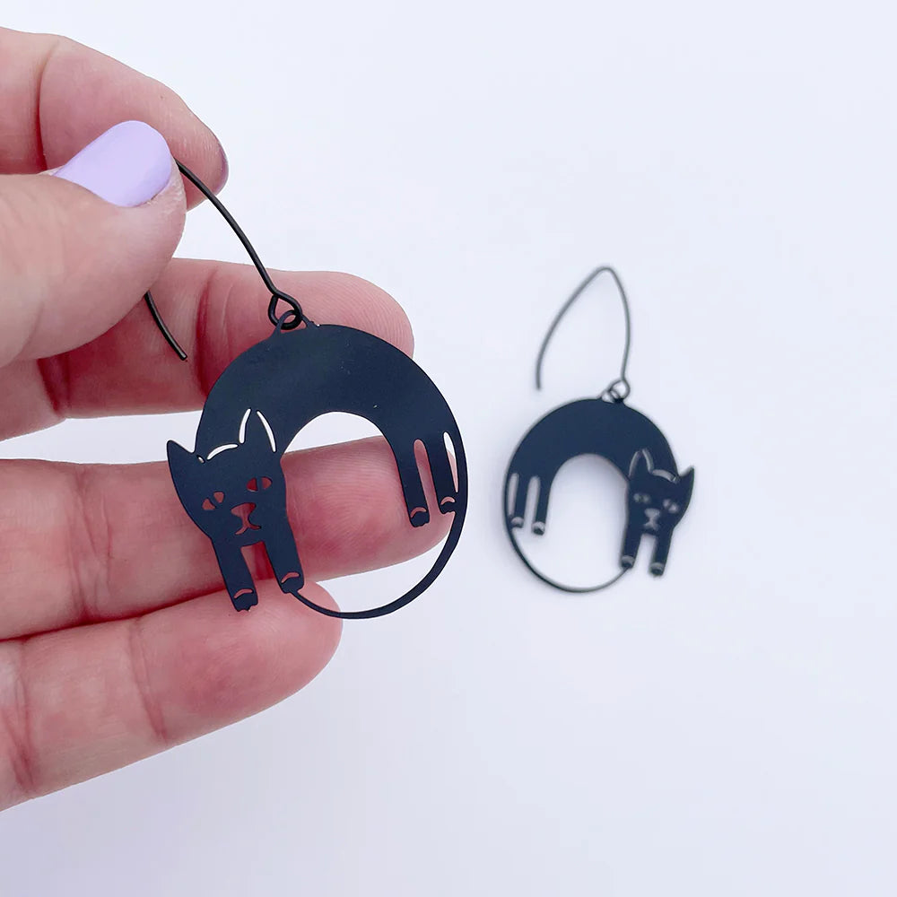 Denz Earrings Black Cat