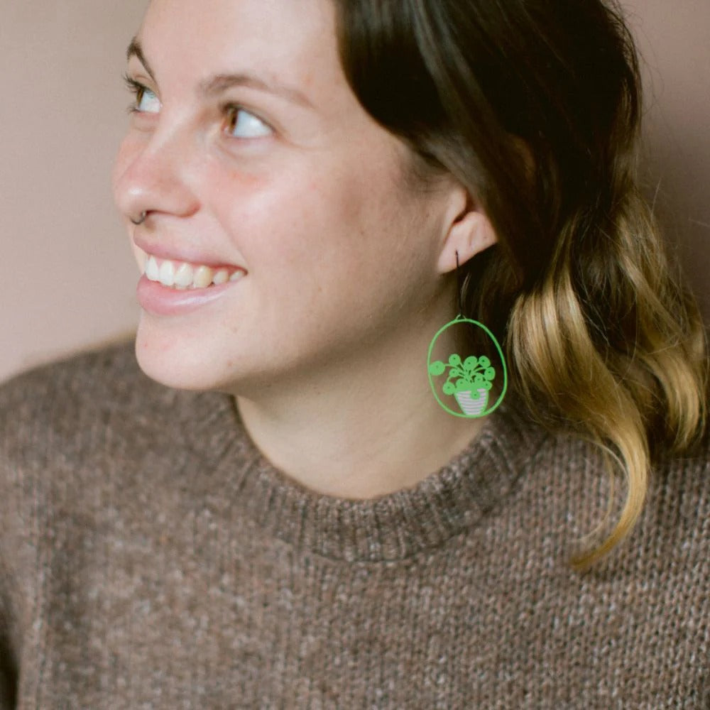 Denz Midi Pilea Plant Earrings BG/P