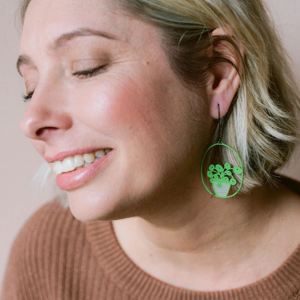 Denz Midi Pilea Plant Earrings BG/P